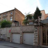 Ambasada Švicarske prodaje zgradu u strogom centru Sarajeva